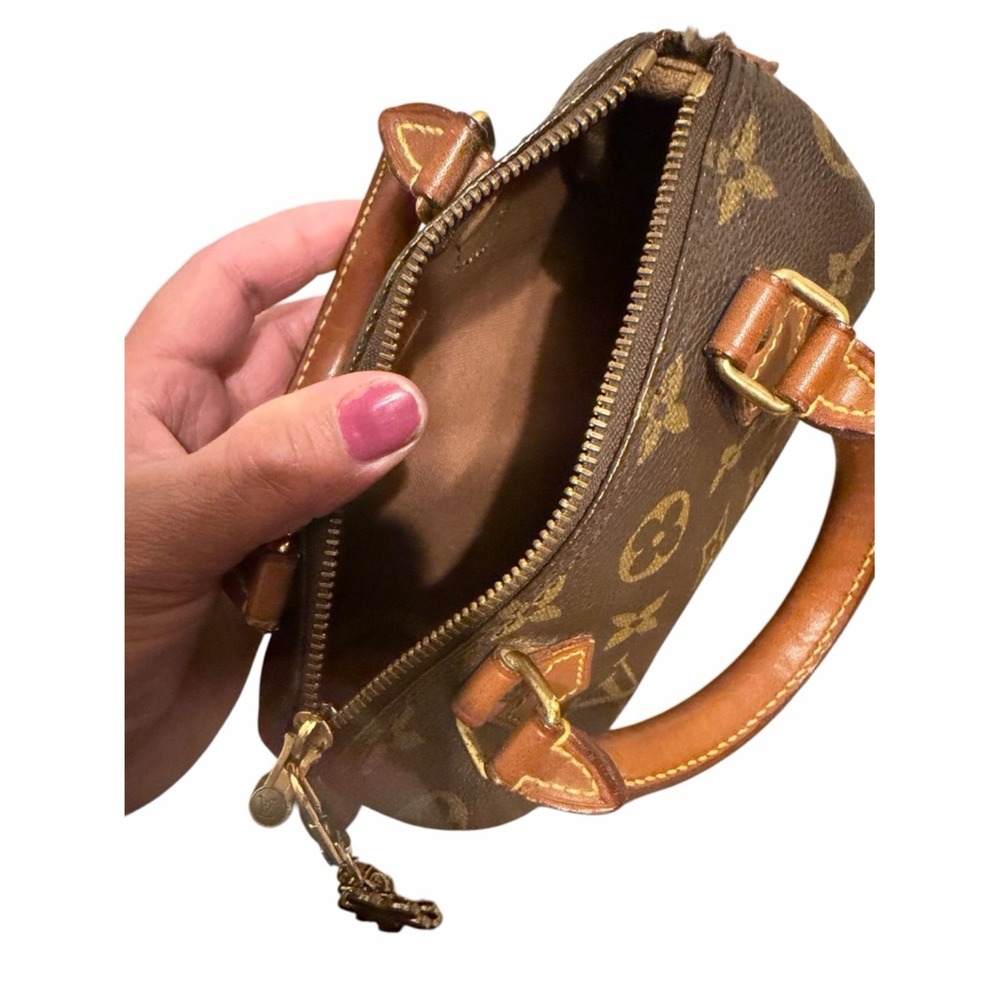 Louis Vuitton Vintage Monogram Nano Purse - Picture 7 of 12
